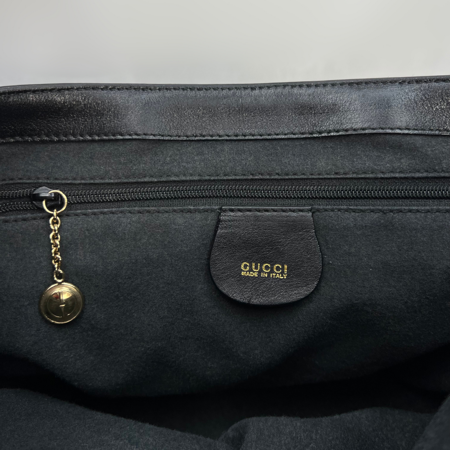 Gucci Black Leather Shoulder Bag